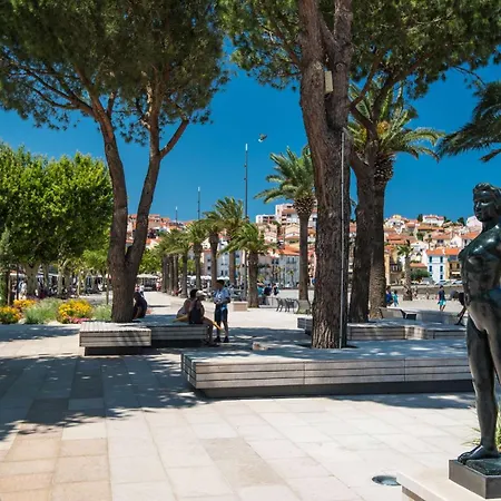 2 Pieces Sur Bn000-004 * Banyuls-sur-Mer